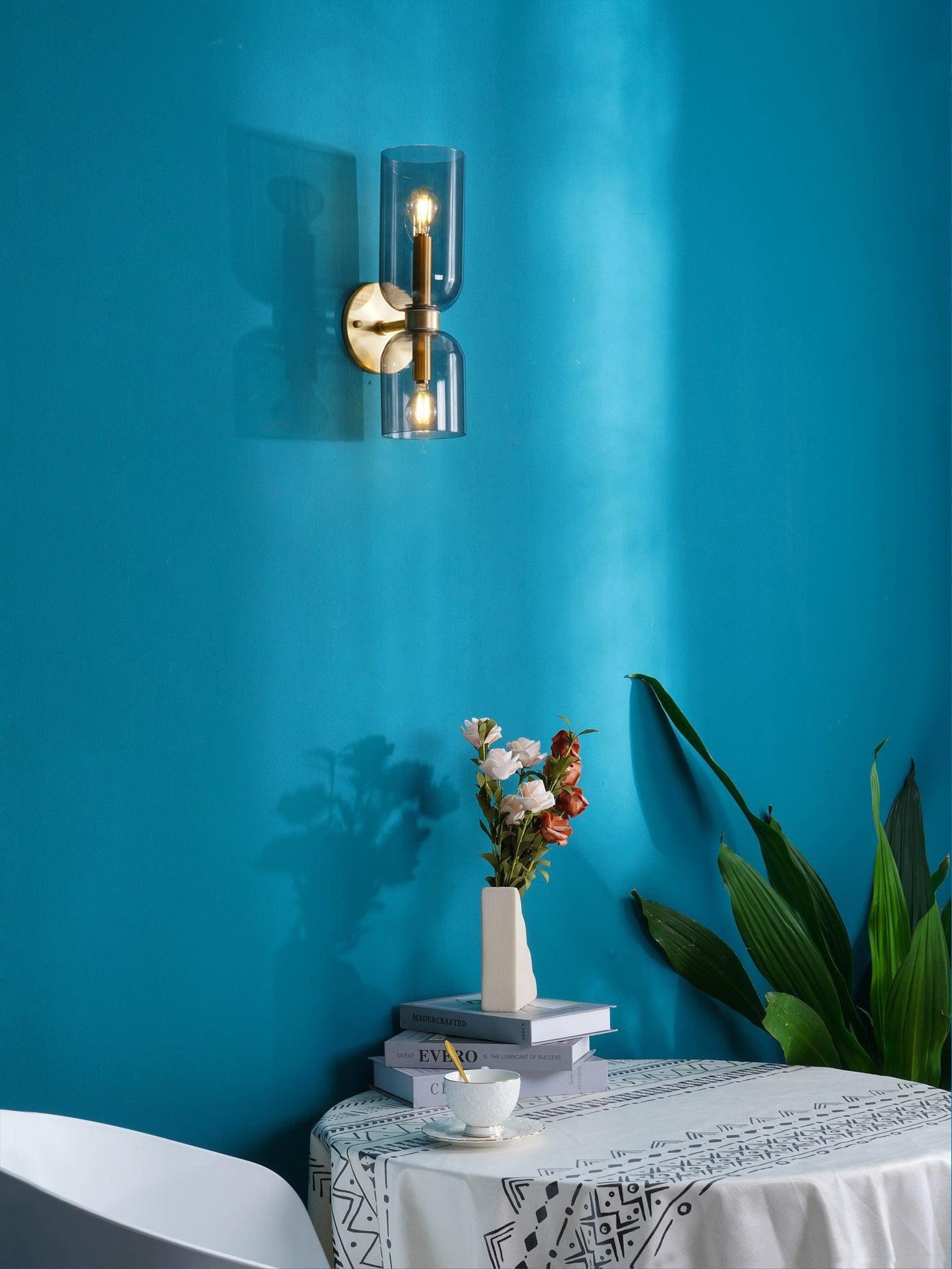 Edie Plug-In Bracket light Wall Lamp