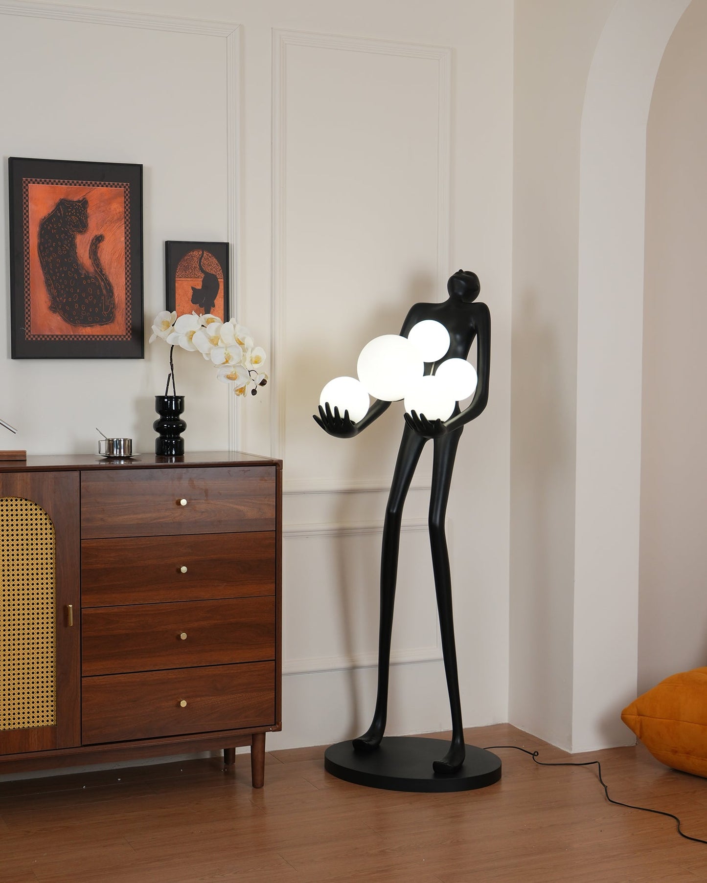 Embrace Sculpture Floor-standing Lamp Floor Lamp