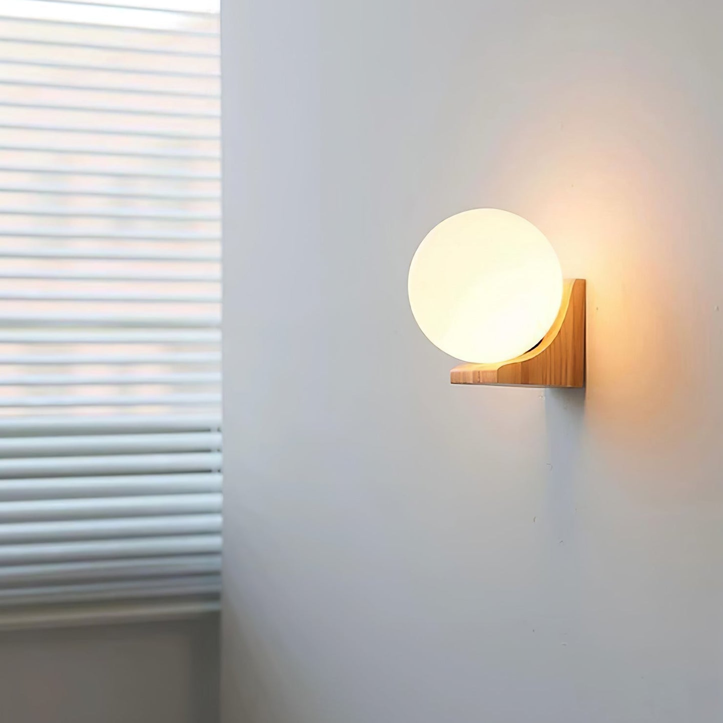 Evelyn Orb Wall sconce Wall Lamp