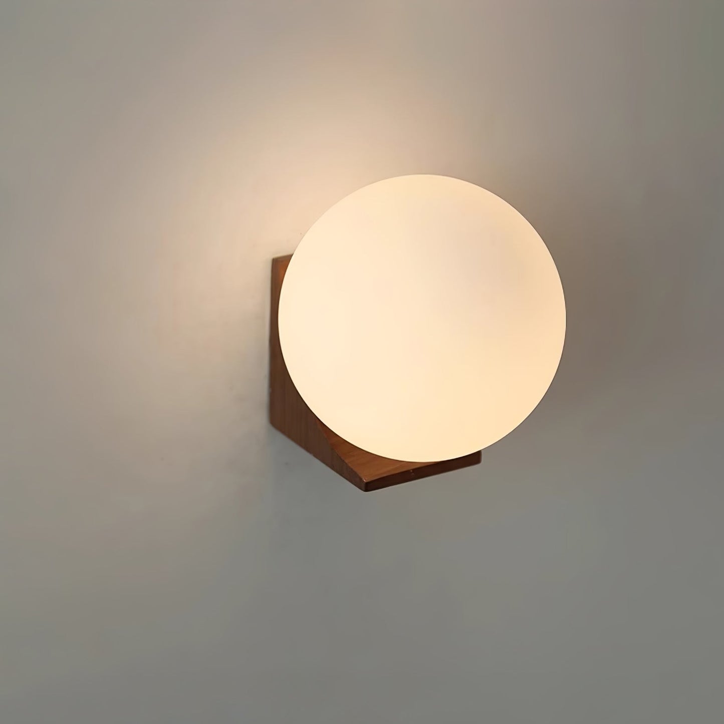 Evelyn Orb Wall sconce Wall Lamp