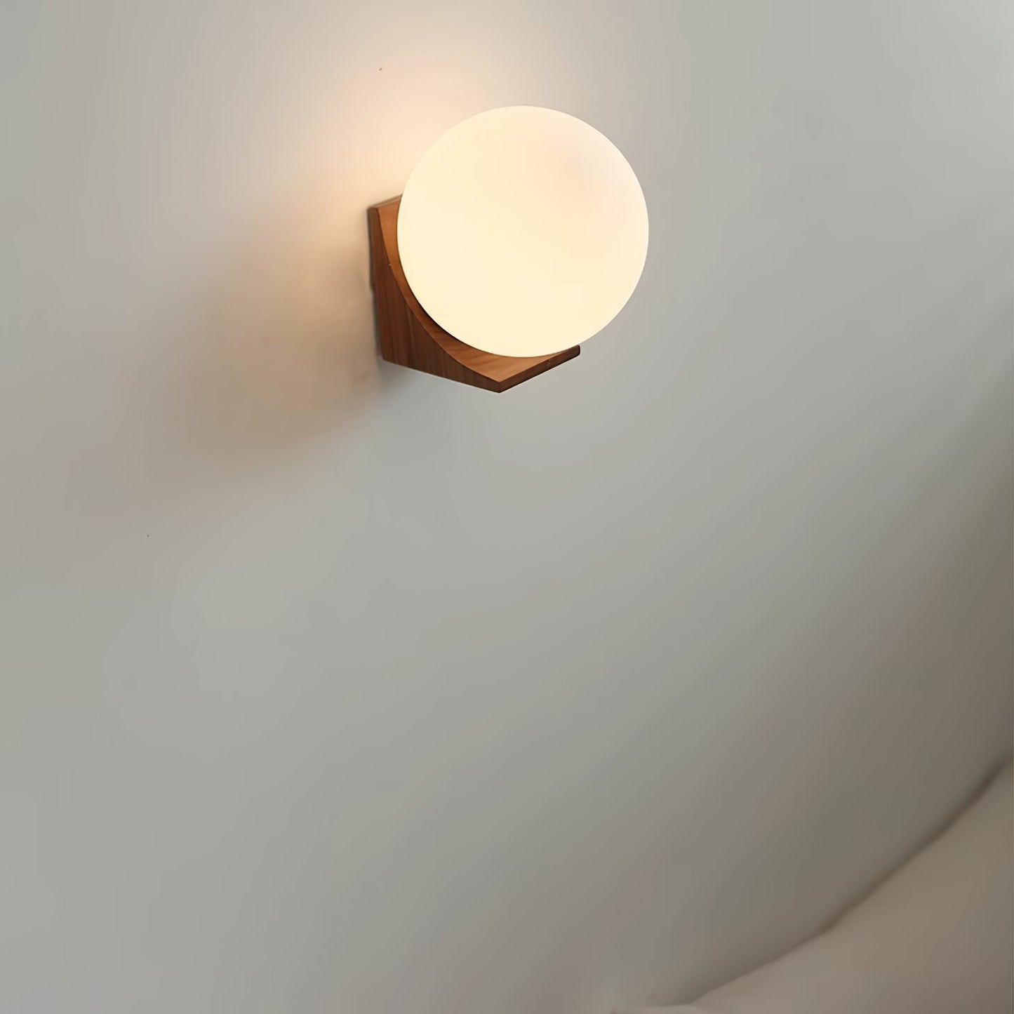 Evelyn Orb Wall sconce Wall Lamp