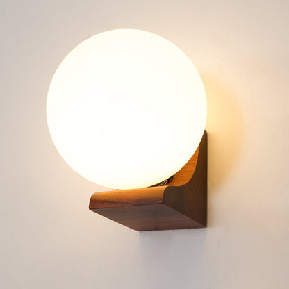 Evelyn Orb Wall sconce Wall Lamp