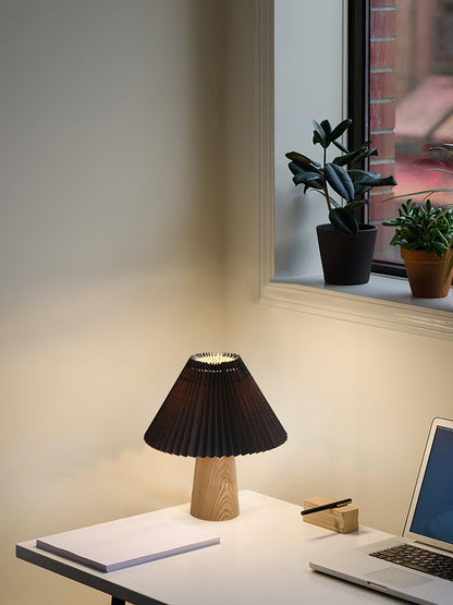 Facet Bedside lamp Table Lamp