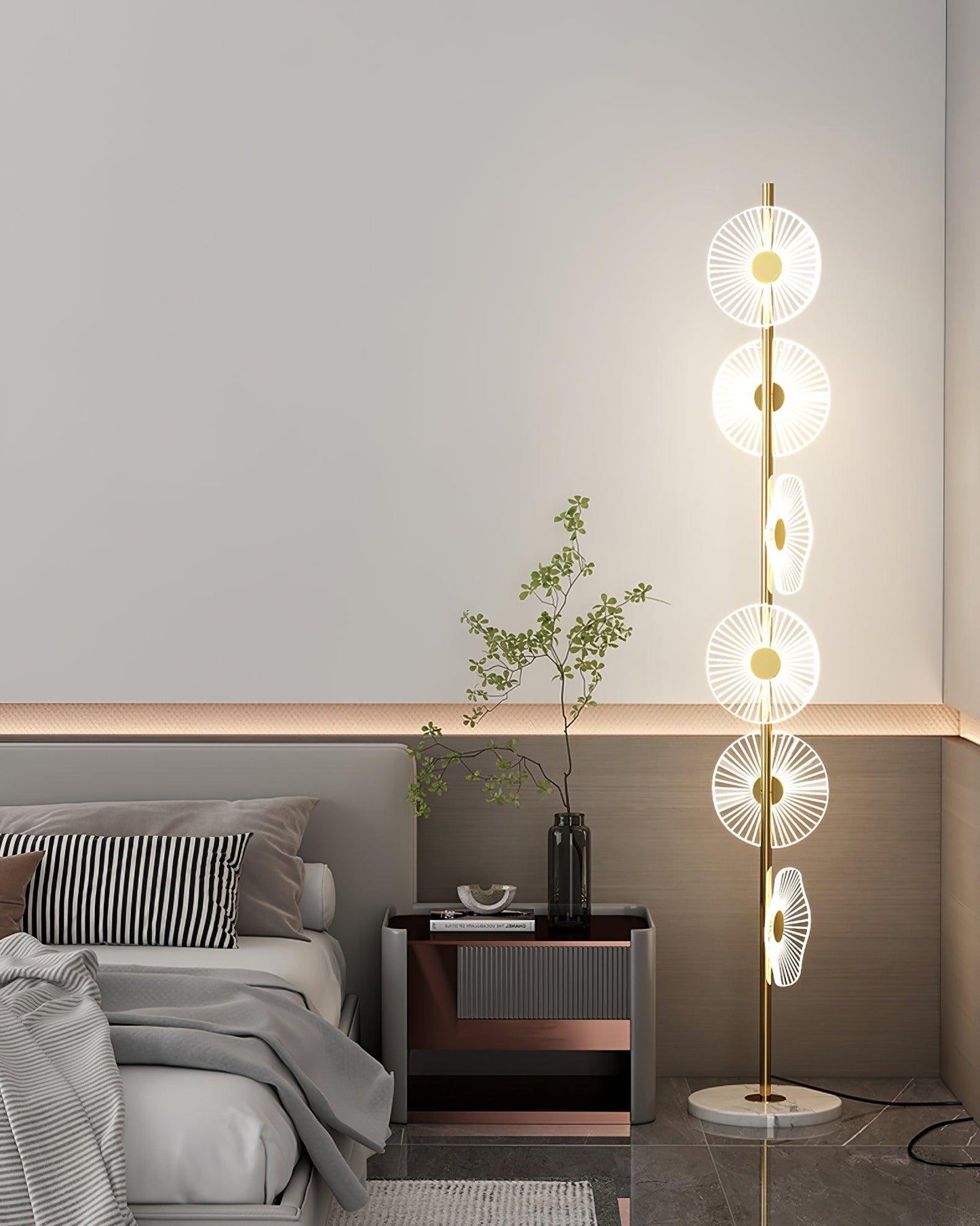 Floating Raindrop Accent Lamp Floor Lamp