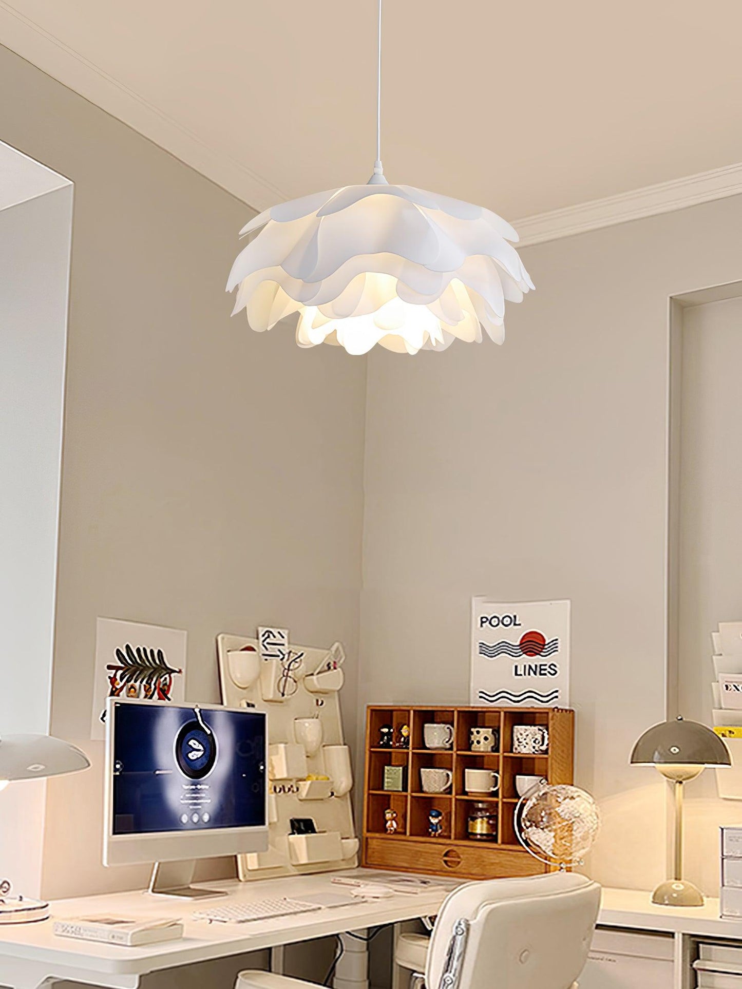 Flower Shaped White Drop light Pendant Lamp