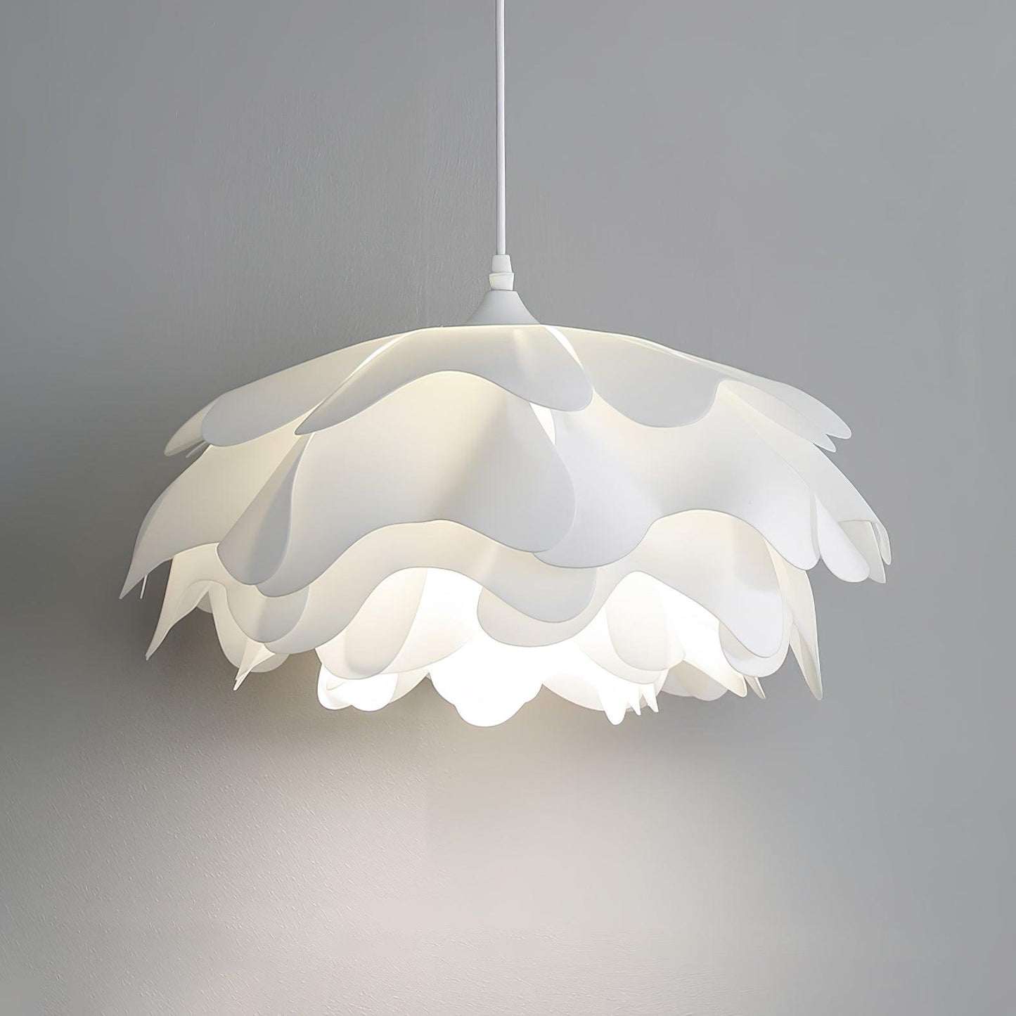 Flower Shaped White Drop light Pendant Lamp