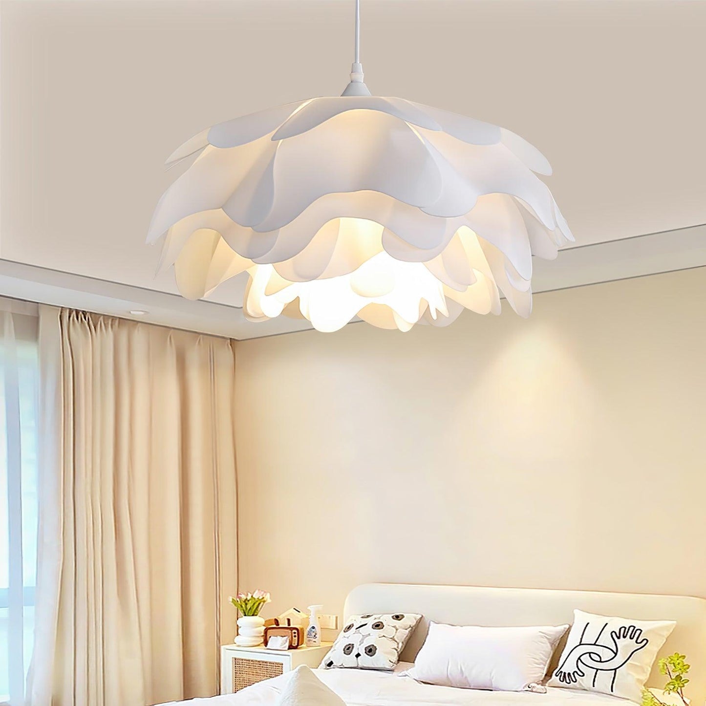 Flower Shaped White Drop light Pendant Lamp