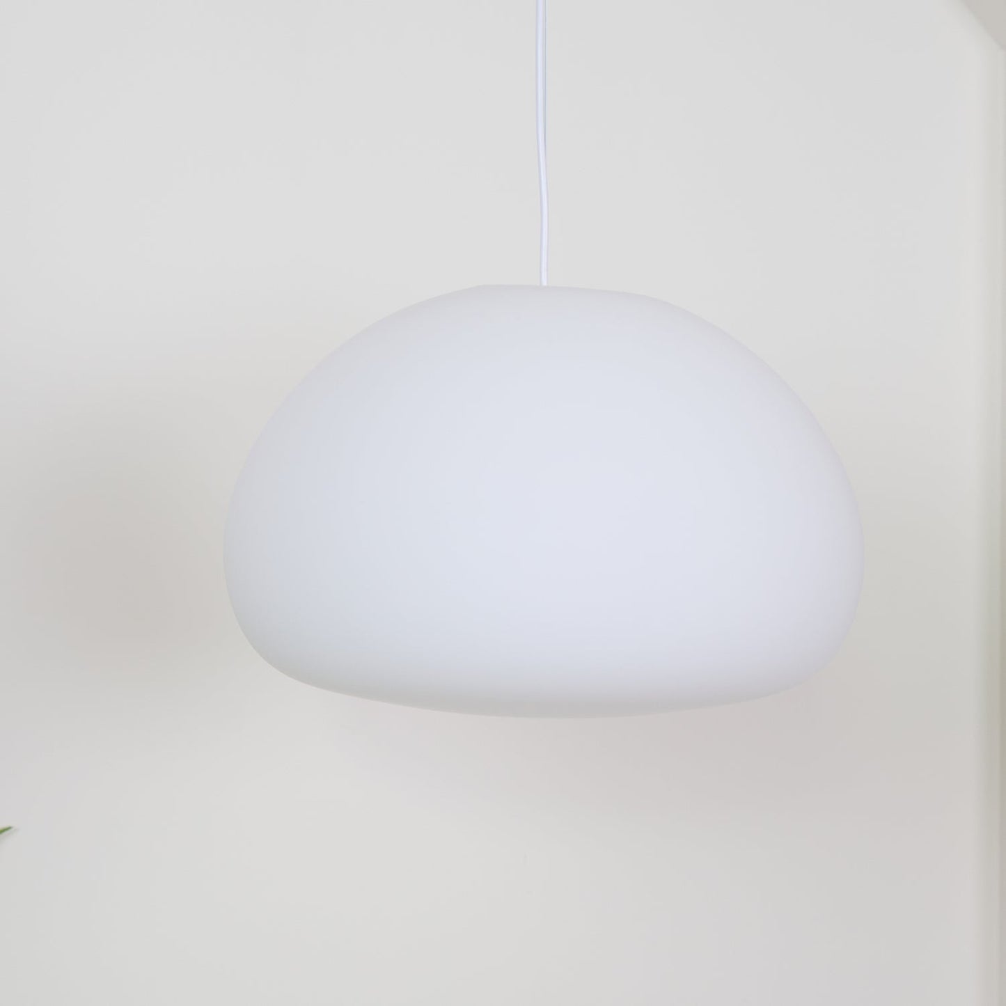 Fluid Houselight Pendant Light