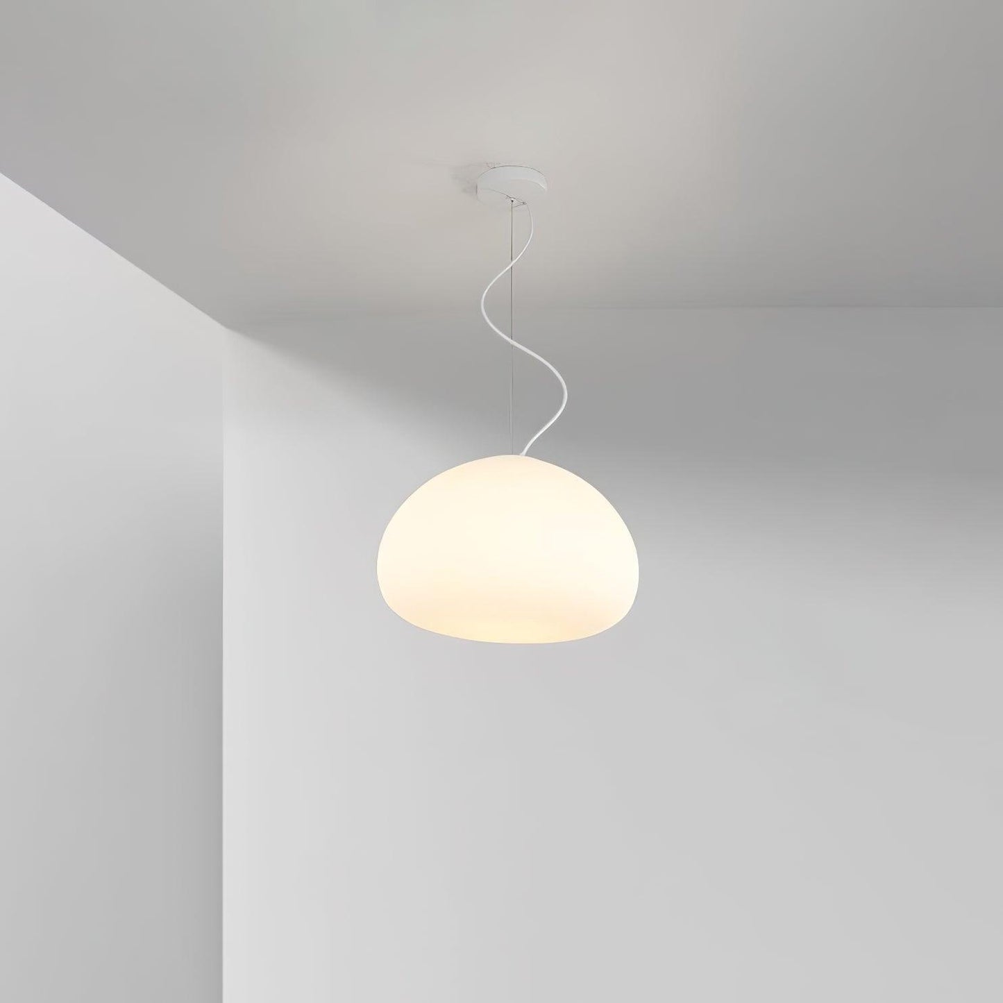 Fluid Houselight Pendant Light