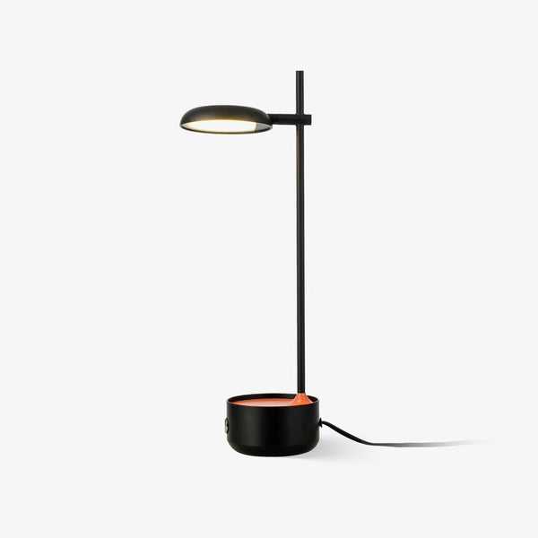 Focal LED Nightstand lamp Table Lamp