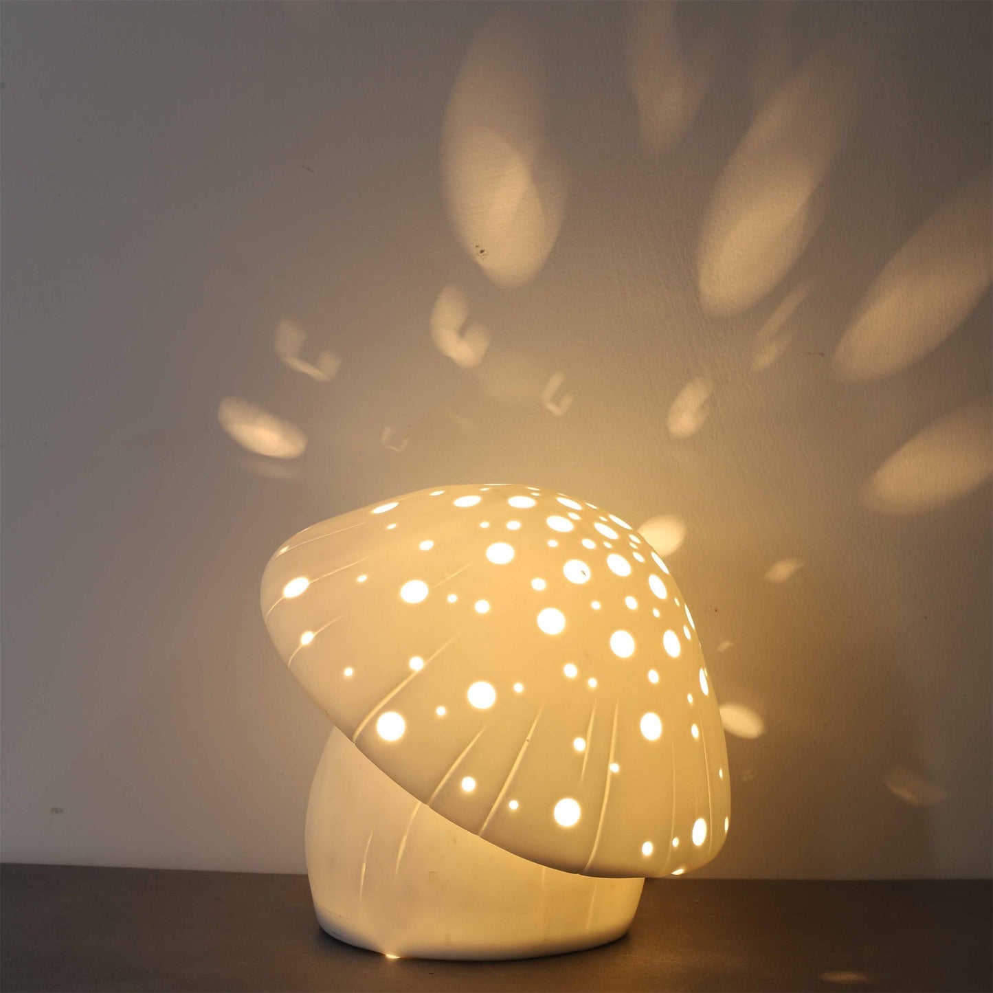 Fungo White Work lamp Table Lamp