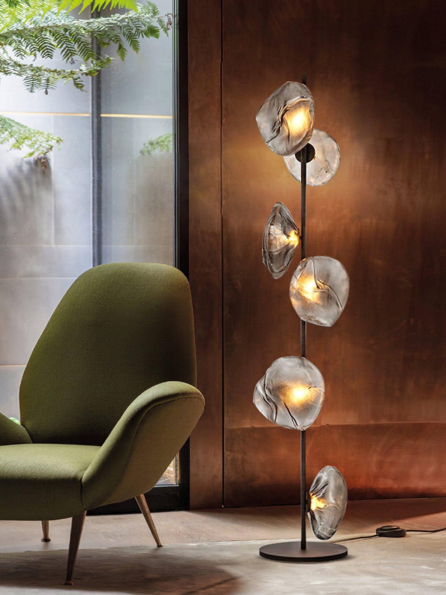 Glass Petals Free-standing Lamp Floor Lamp