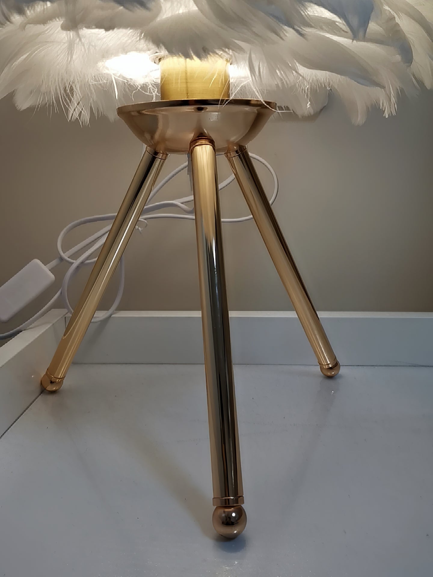 Goose Feather Accent lamp Table Lamp