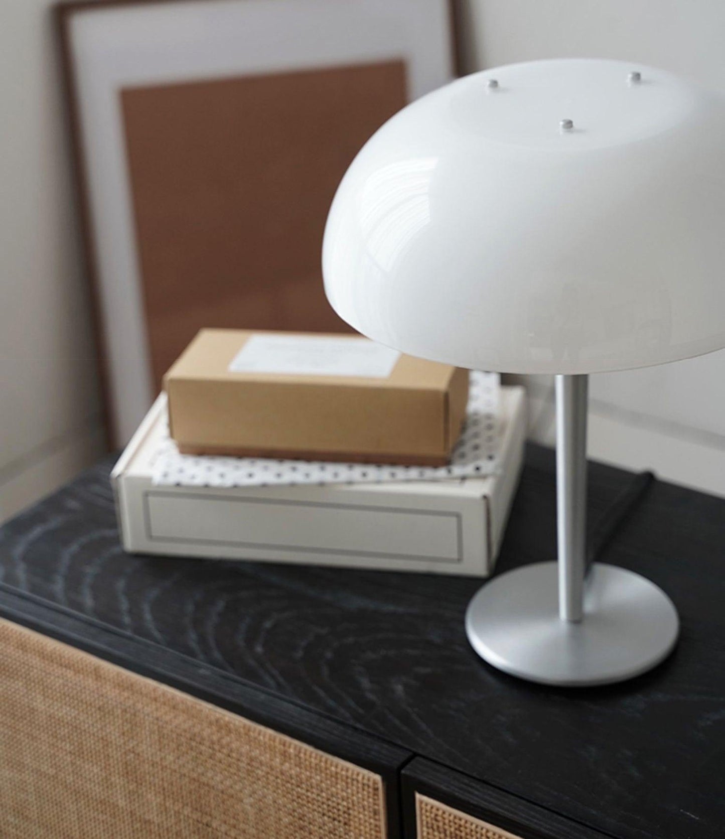 Wuzzini Bedside lamp Table Lamp