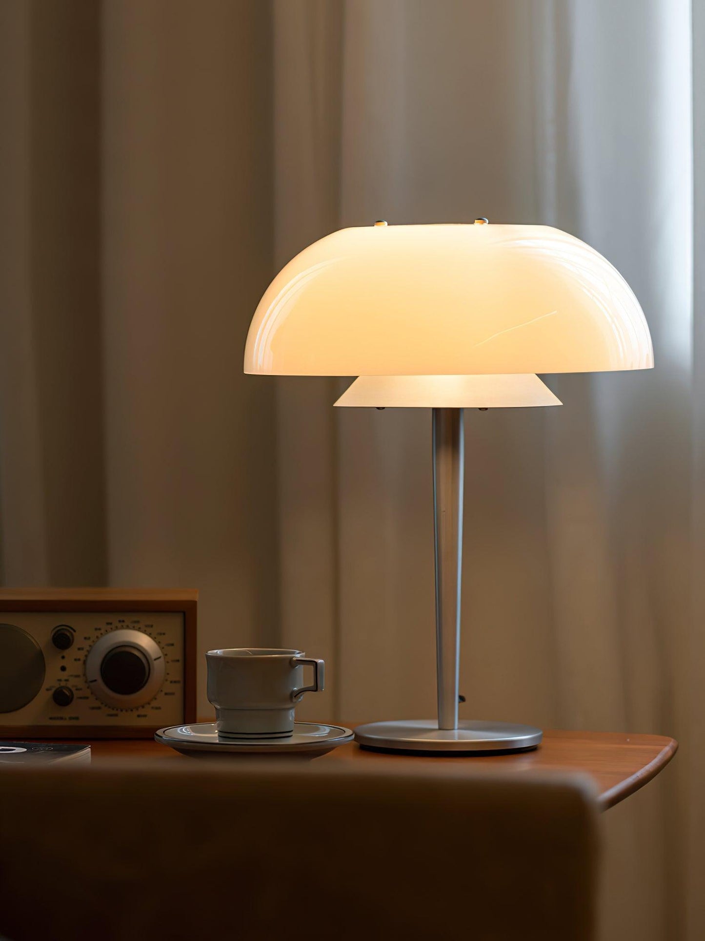 Wuzzini Bedside lamp Table Lamp