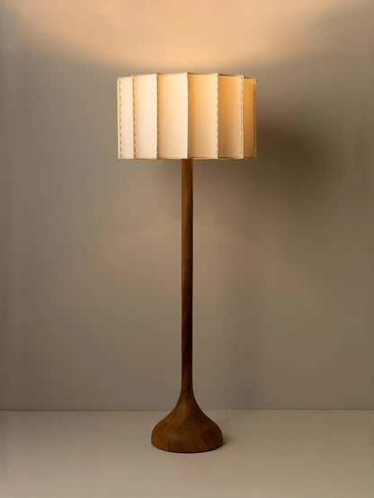 Hakka Free-standing Lamp Floor Lamp