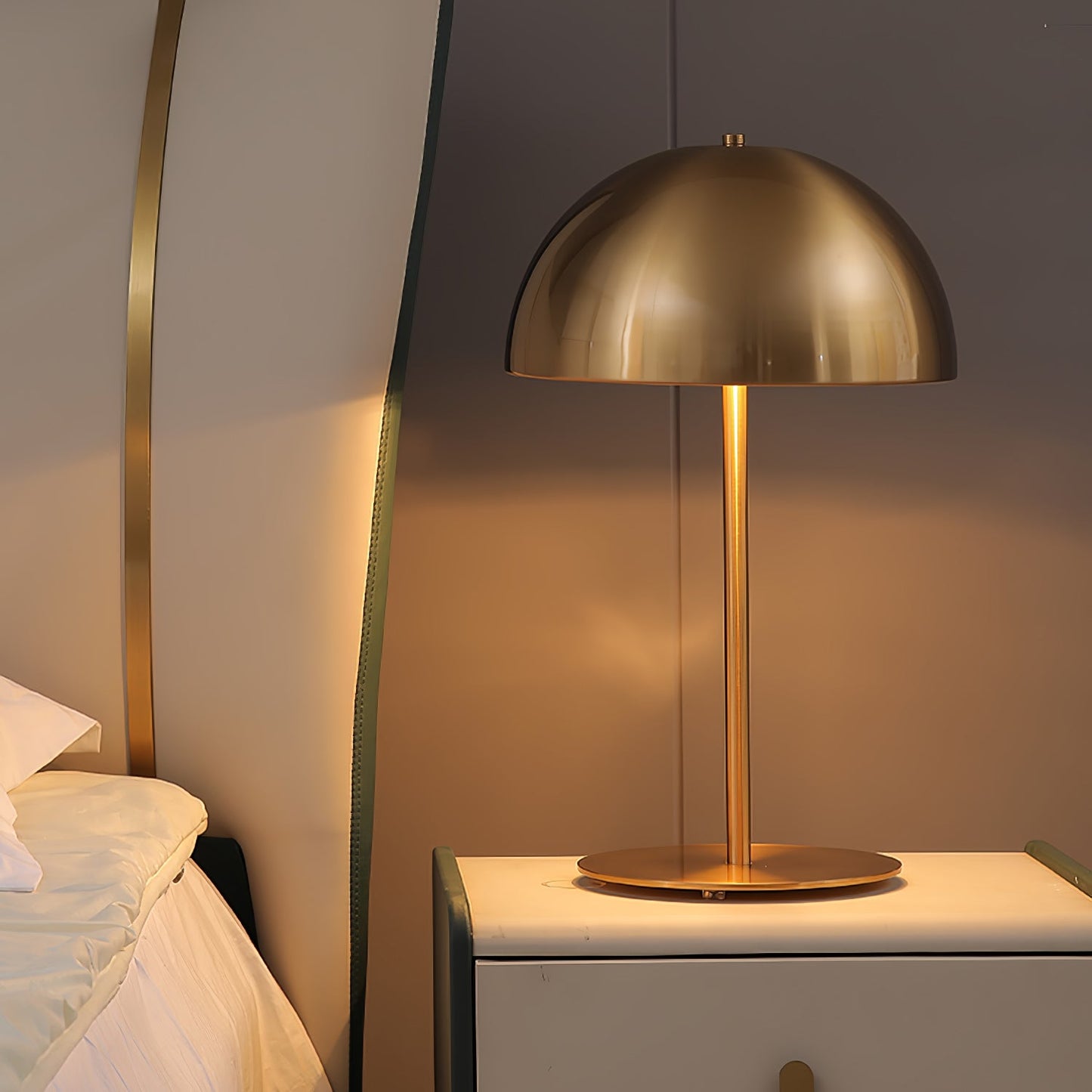 Hanna Nightstand lamp Table Lamp