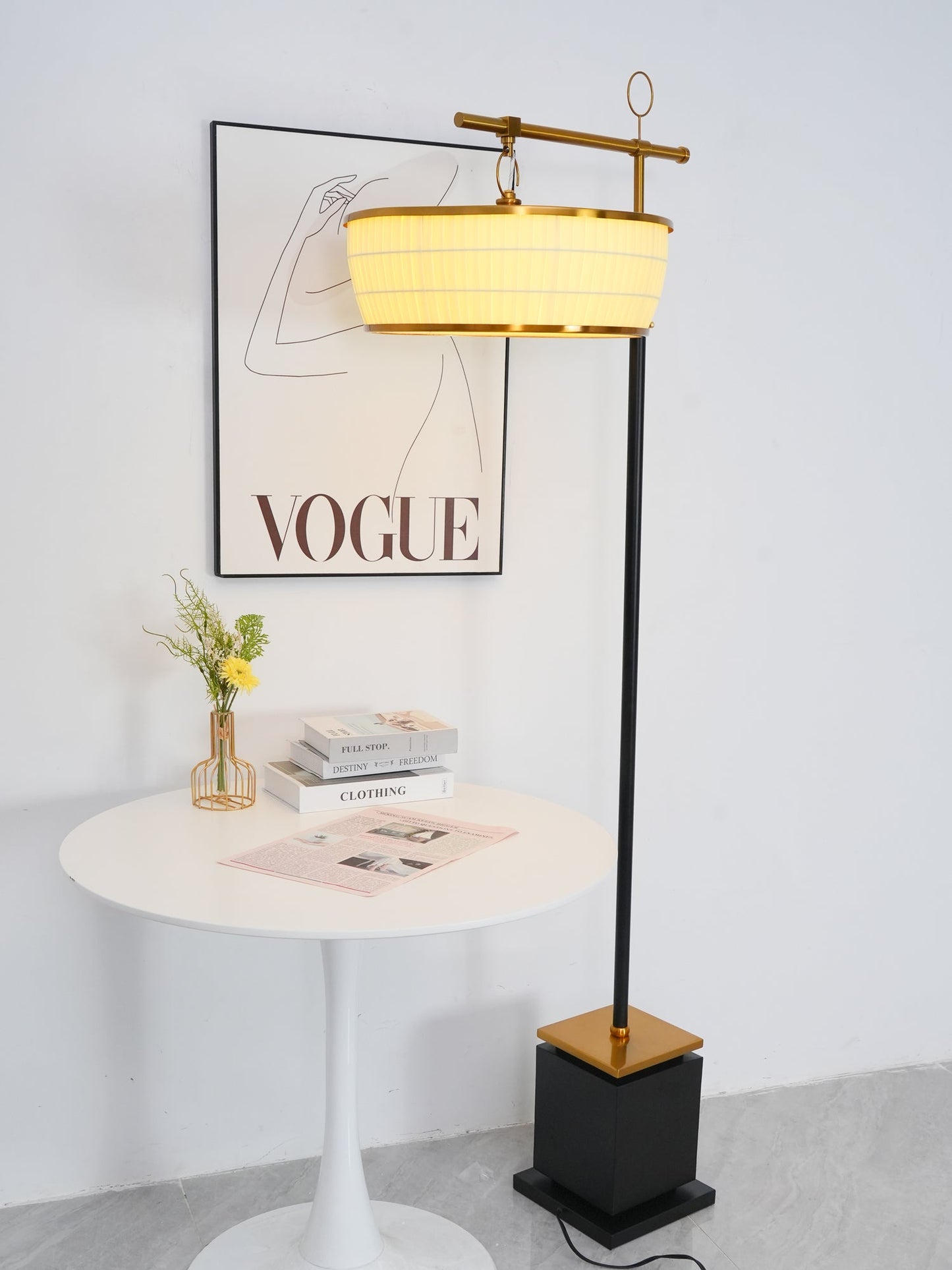 Hejun Fabric Free-standing Lamp Floor Lamp