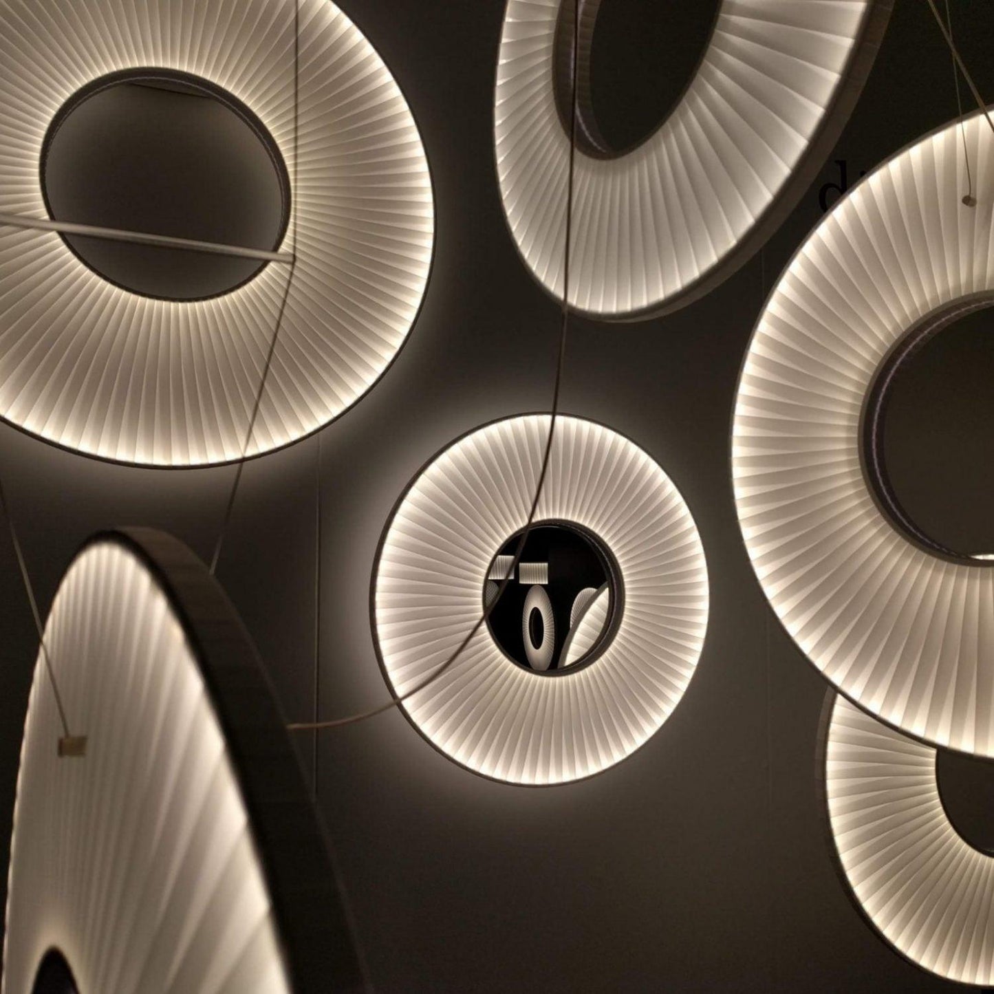 Iris Drop light Pendant Lamp