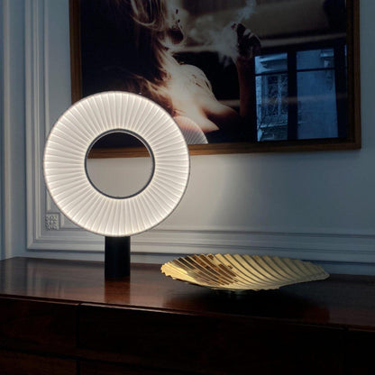 Iris Portable lamp Table Lamp