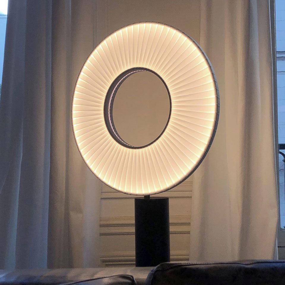 Iris Portable lamp Table Lamp