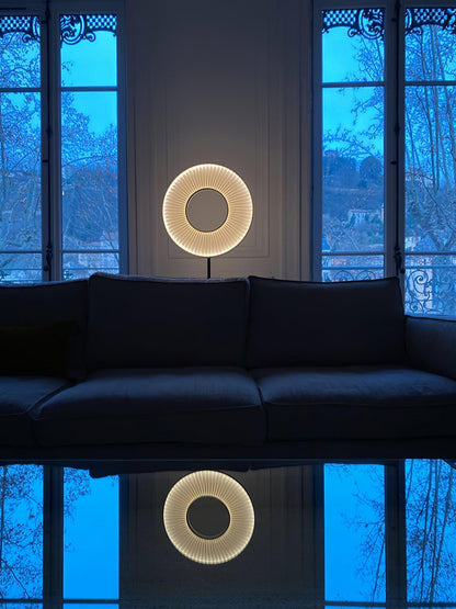 Iris Totem Free-standing Lamp Floor Lamp