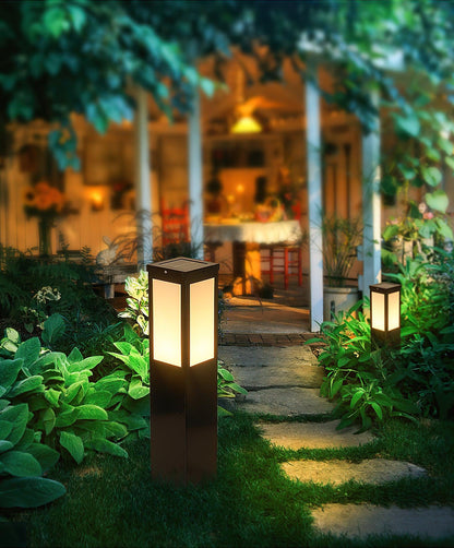 Kuzco Bollard Solar Exterior light fixture Outdoor Light