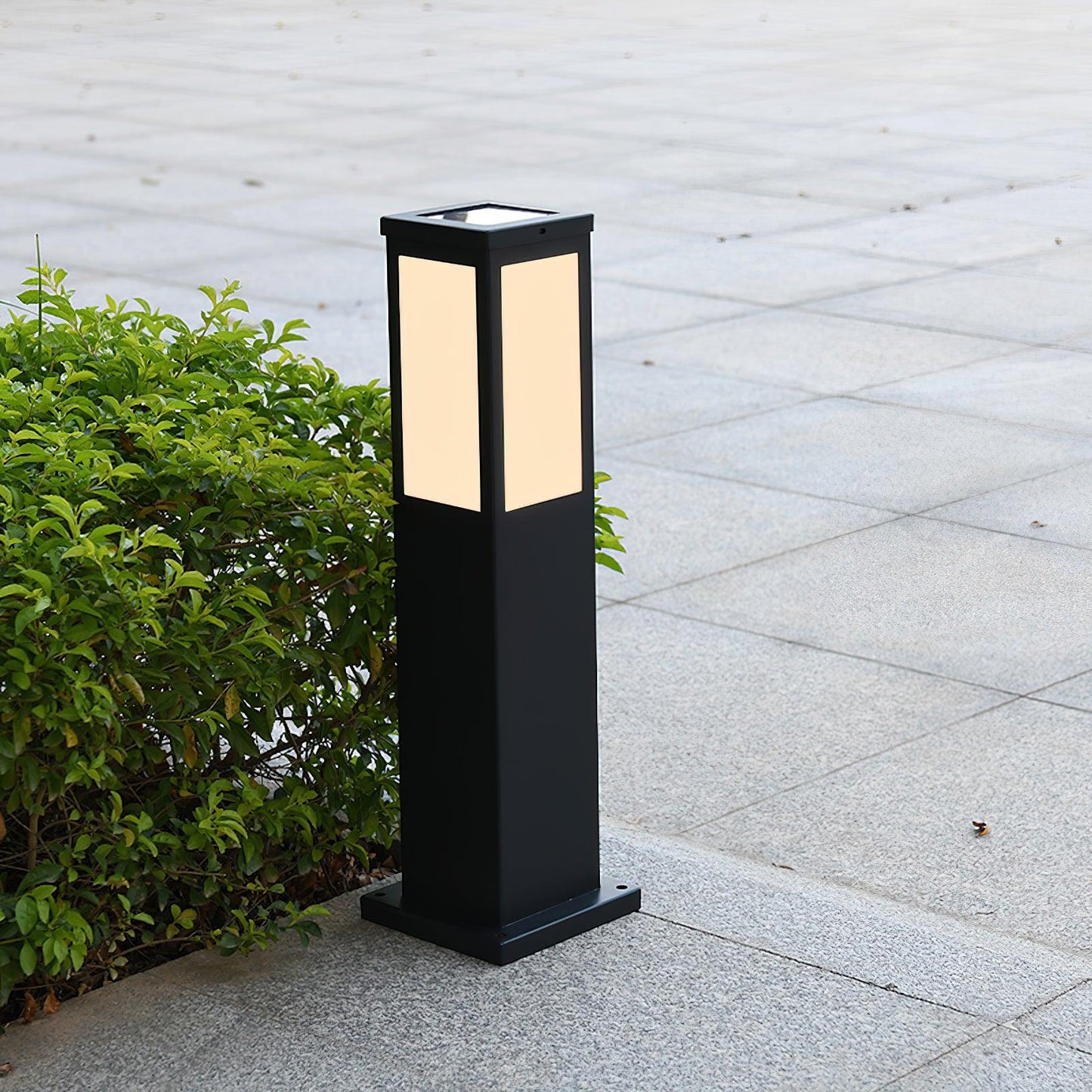 Kuzco Bollard Solar Exterior light fixture Outdoor Light