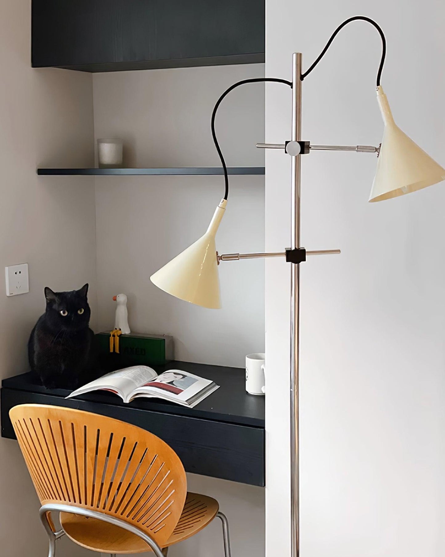 Laiton Ambient Floor Lamp Floor Lamp