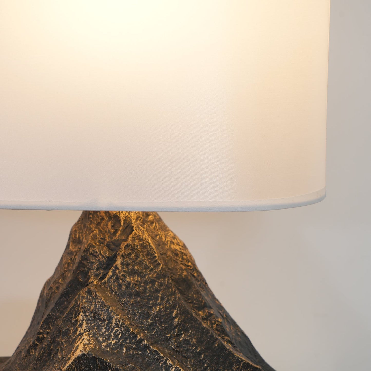 Landscape Side table lamp Table Lamp