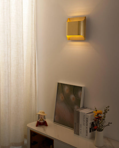 Leclerc Brass Wall-mounted light Wall Lamp