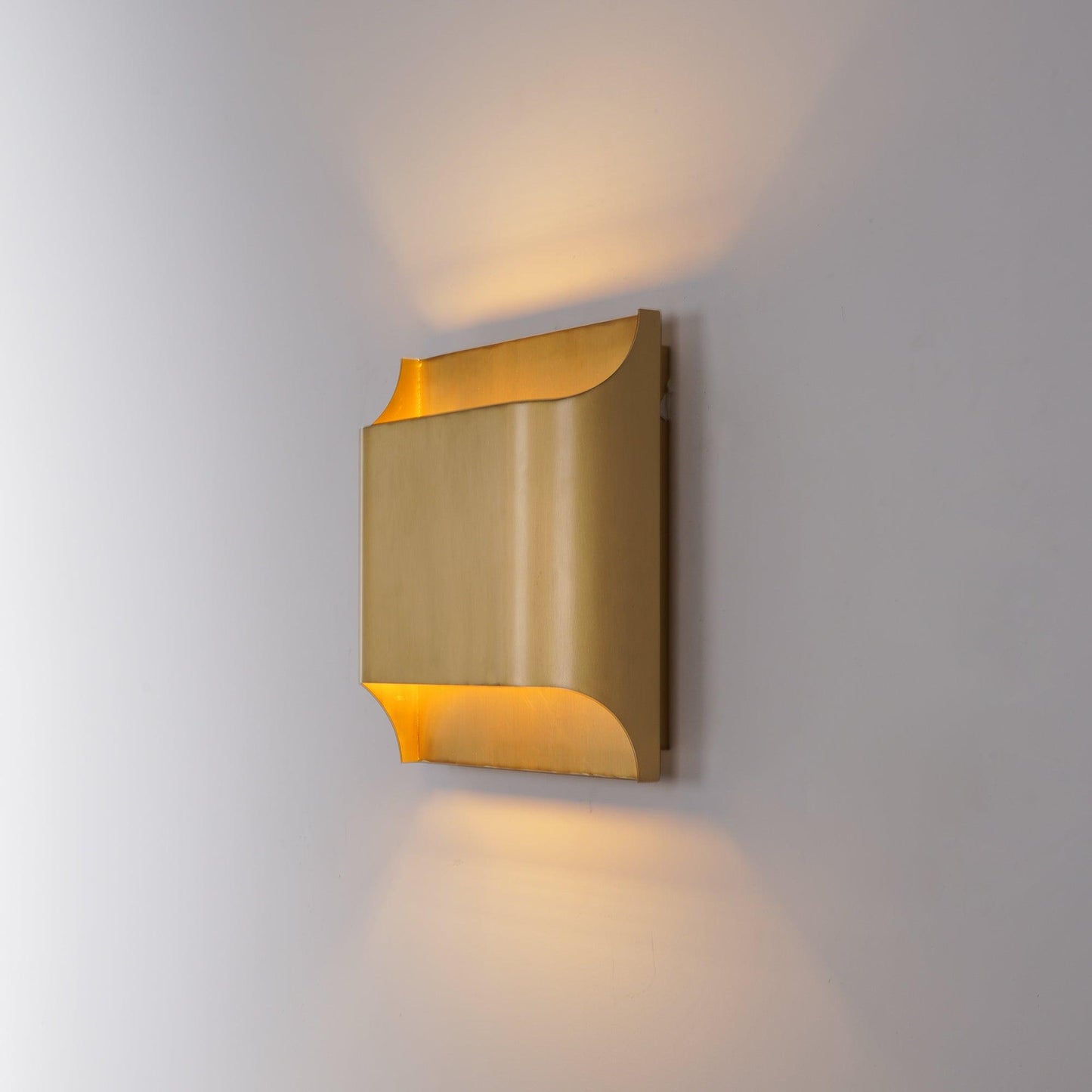 Leclerc Brass Wall-mounted light Wall Lamp