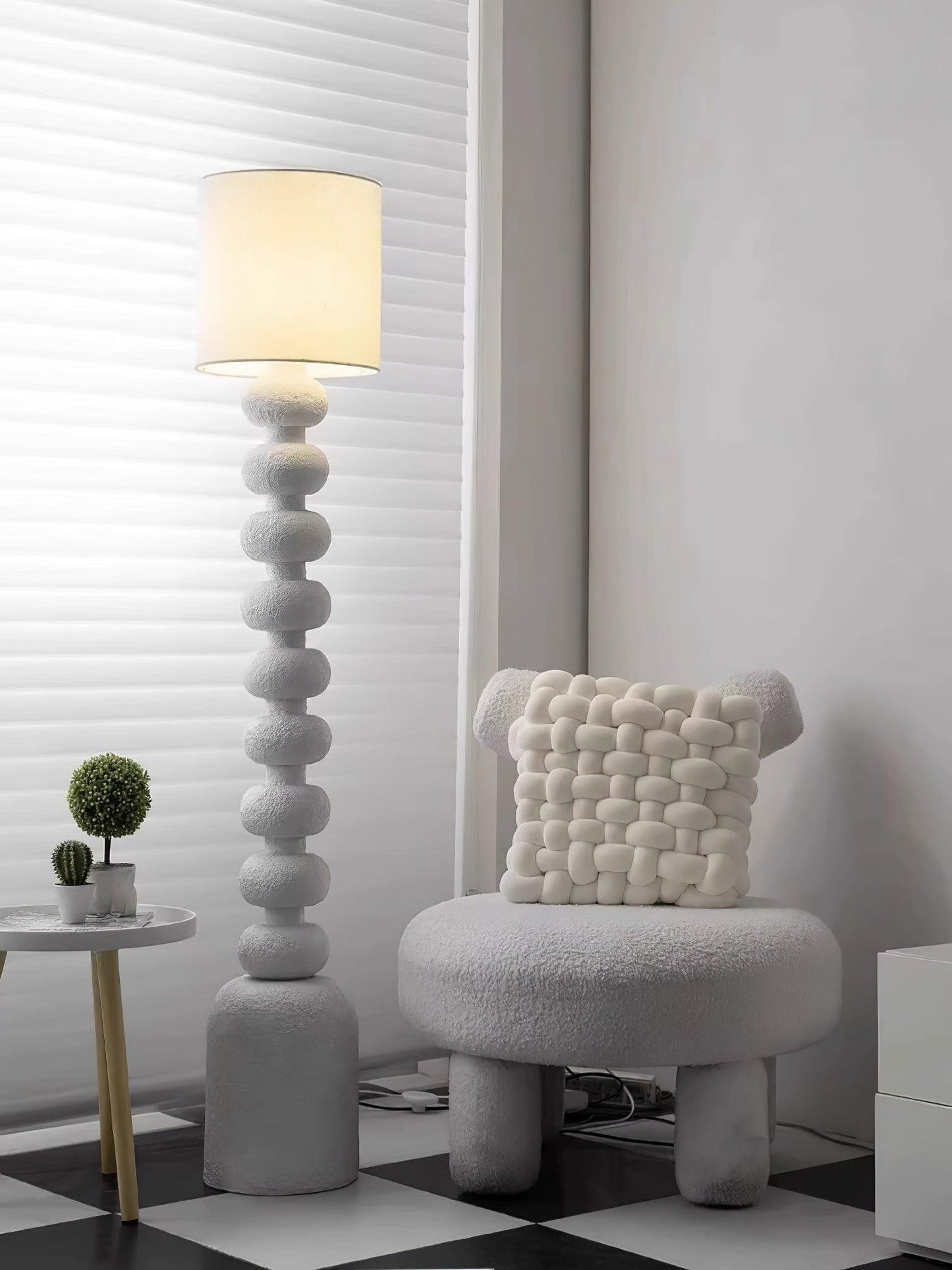 Leona Tall Lamp Floor Lamp