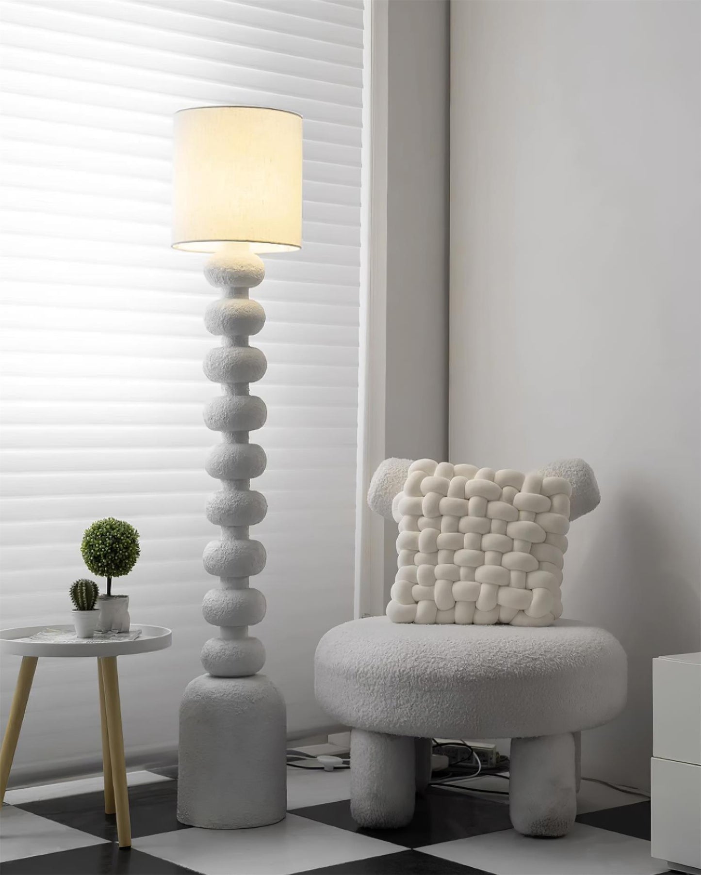 Leona Tall Lamp Floor Lamp