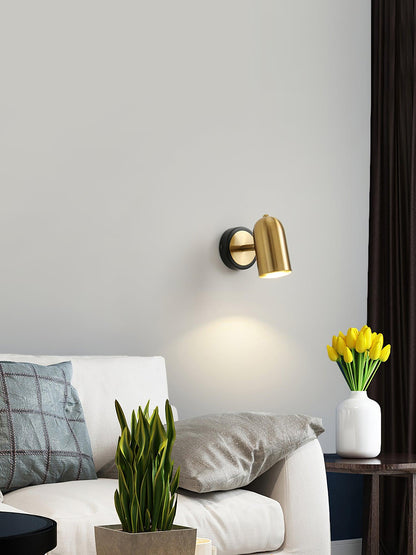 Leonardo Gold Bracket light Wall Lamp