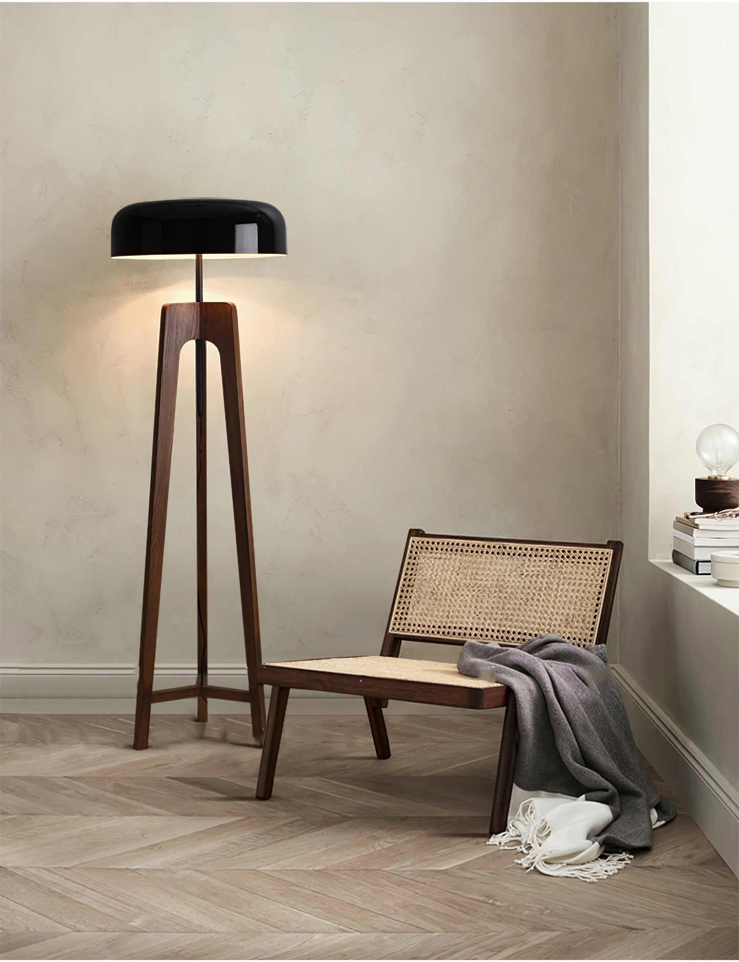 Linea Accent Lamp Floor Lamp