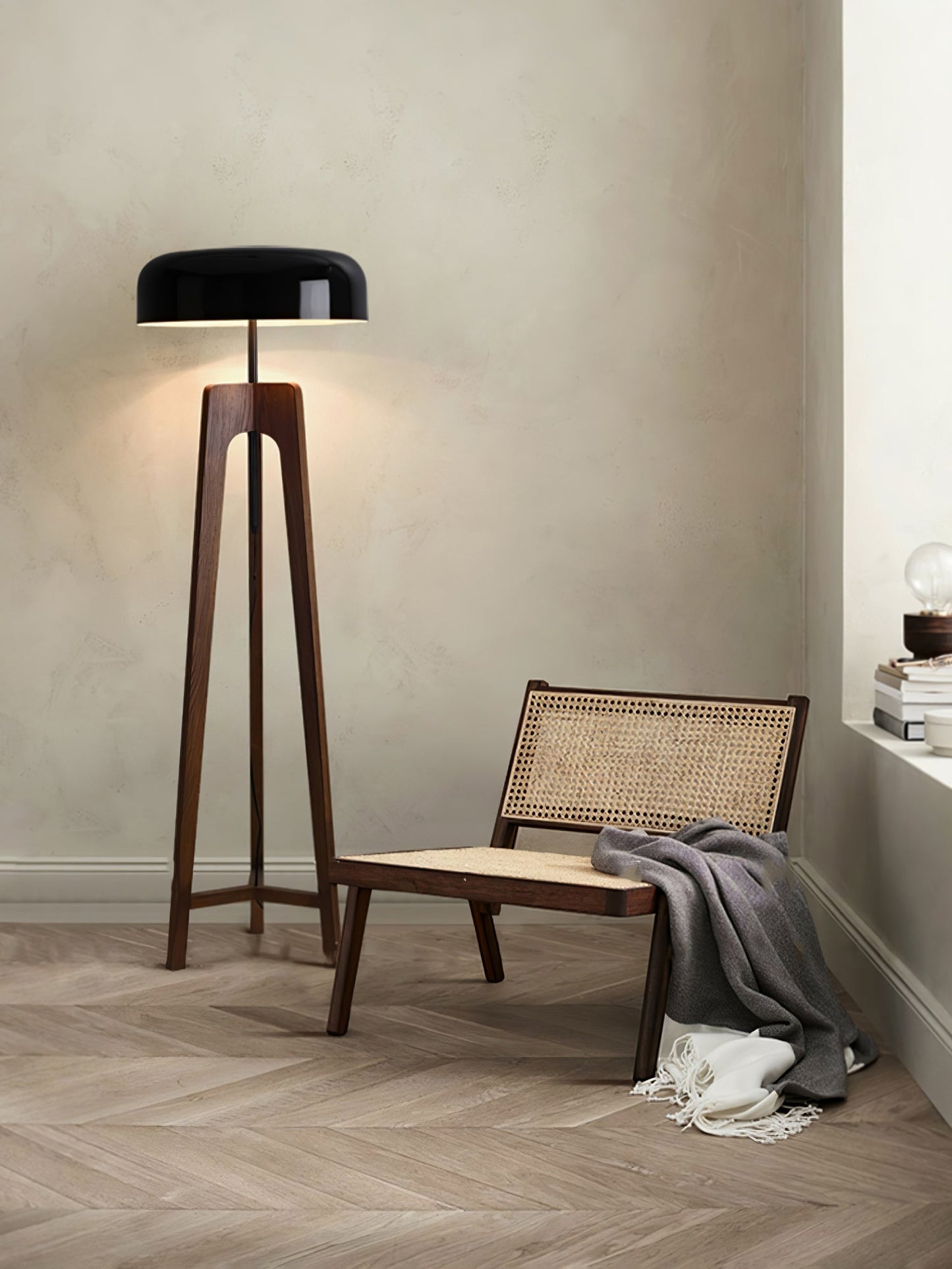 Linea Accent Lamp Floor Lamp