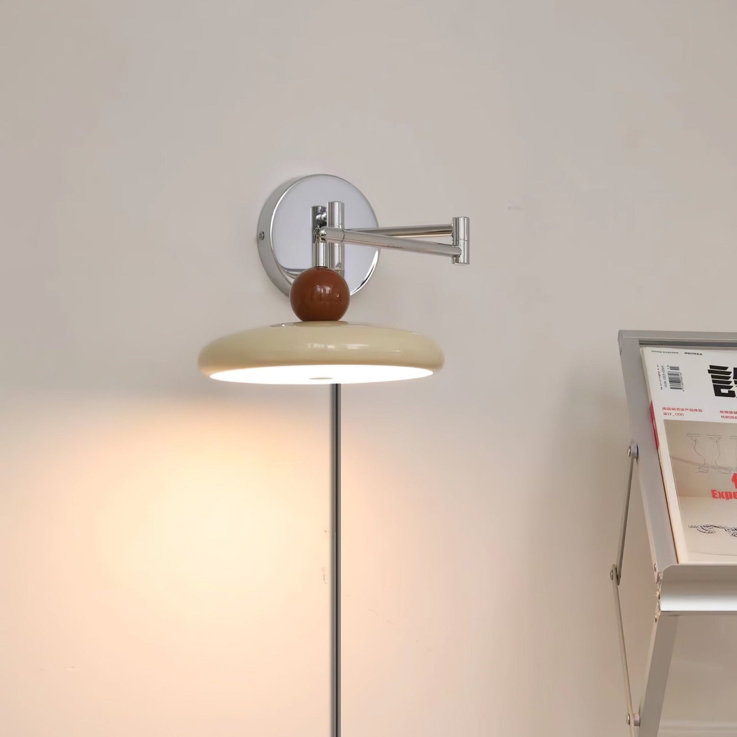 Lola Plug-in Wall-mounted lamp Wall Lamp