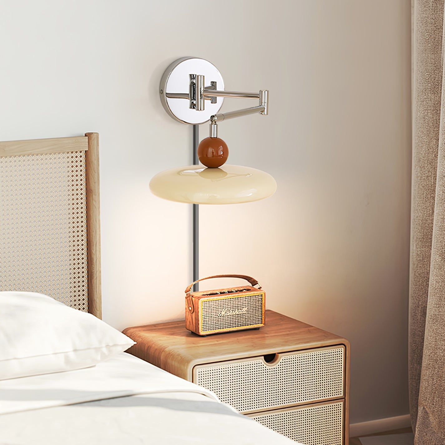 Lola Plug-in Wall-mounted lamp Wall Lamp