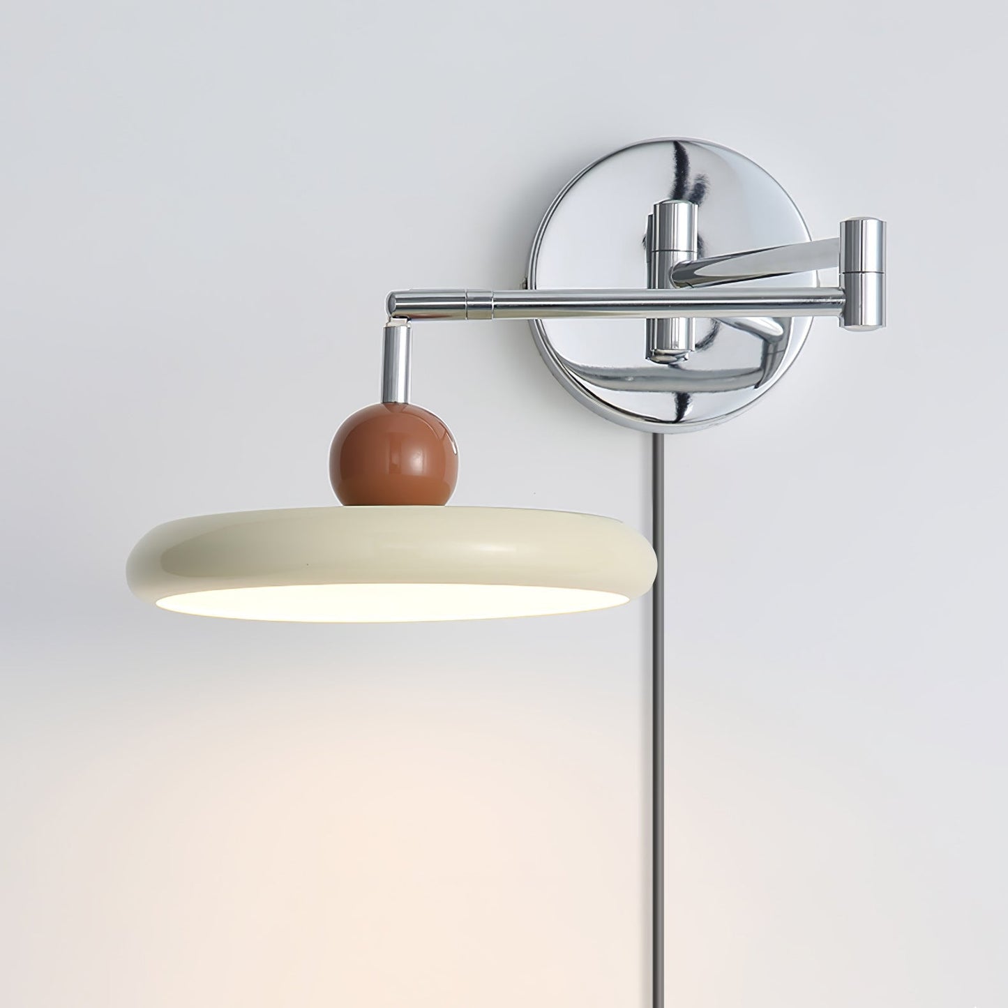 Lola Plug-in Wall-mounted lamp Wall Lamp