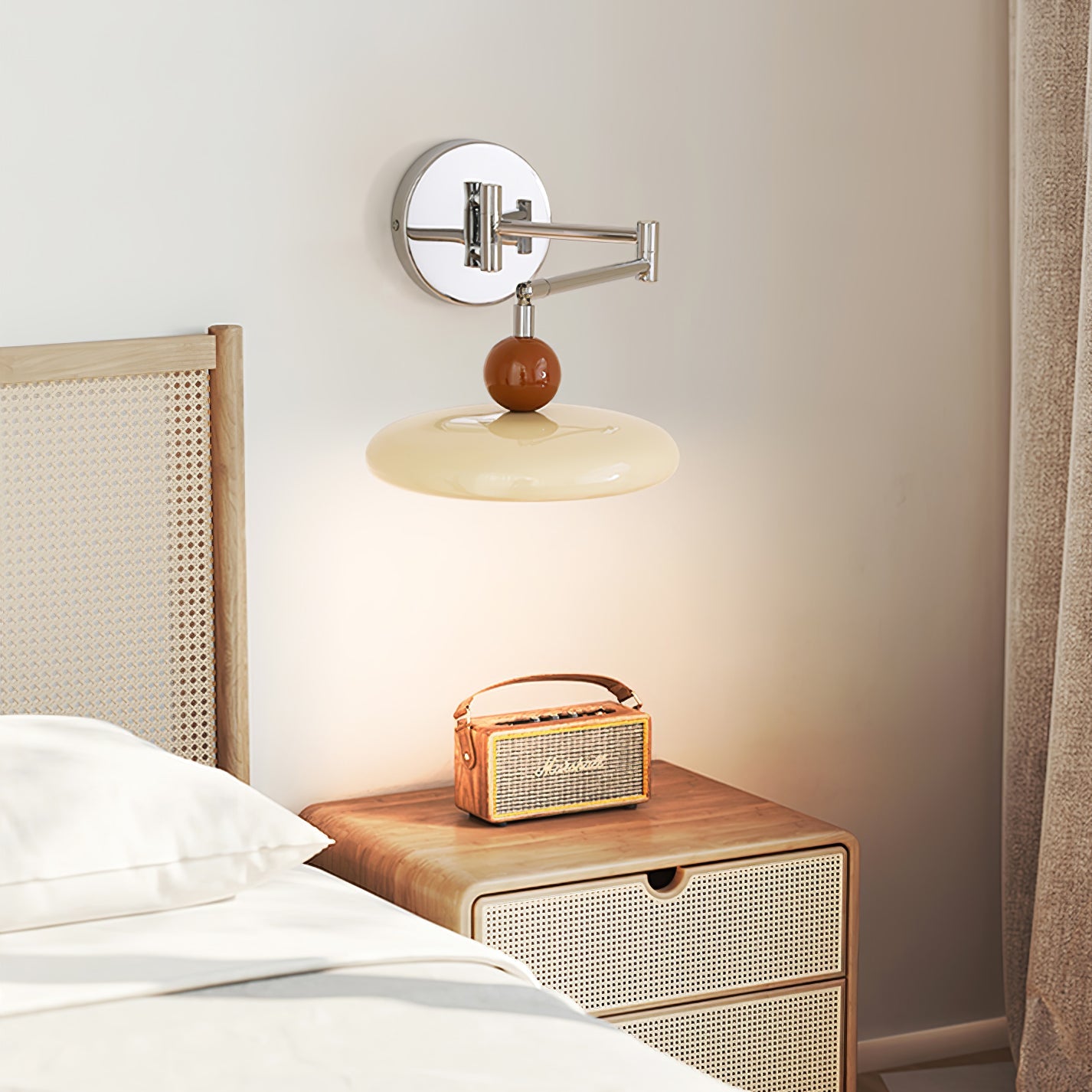 Lola Swing Arm Wall-mounted lamp Wall Lamp