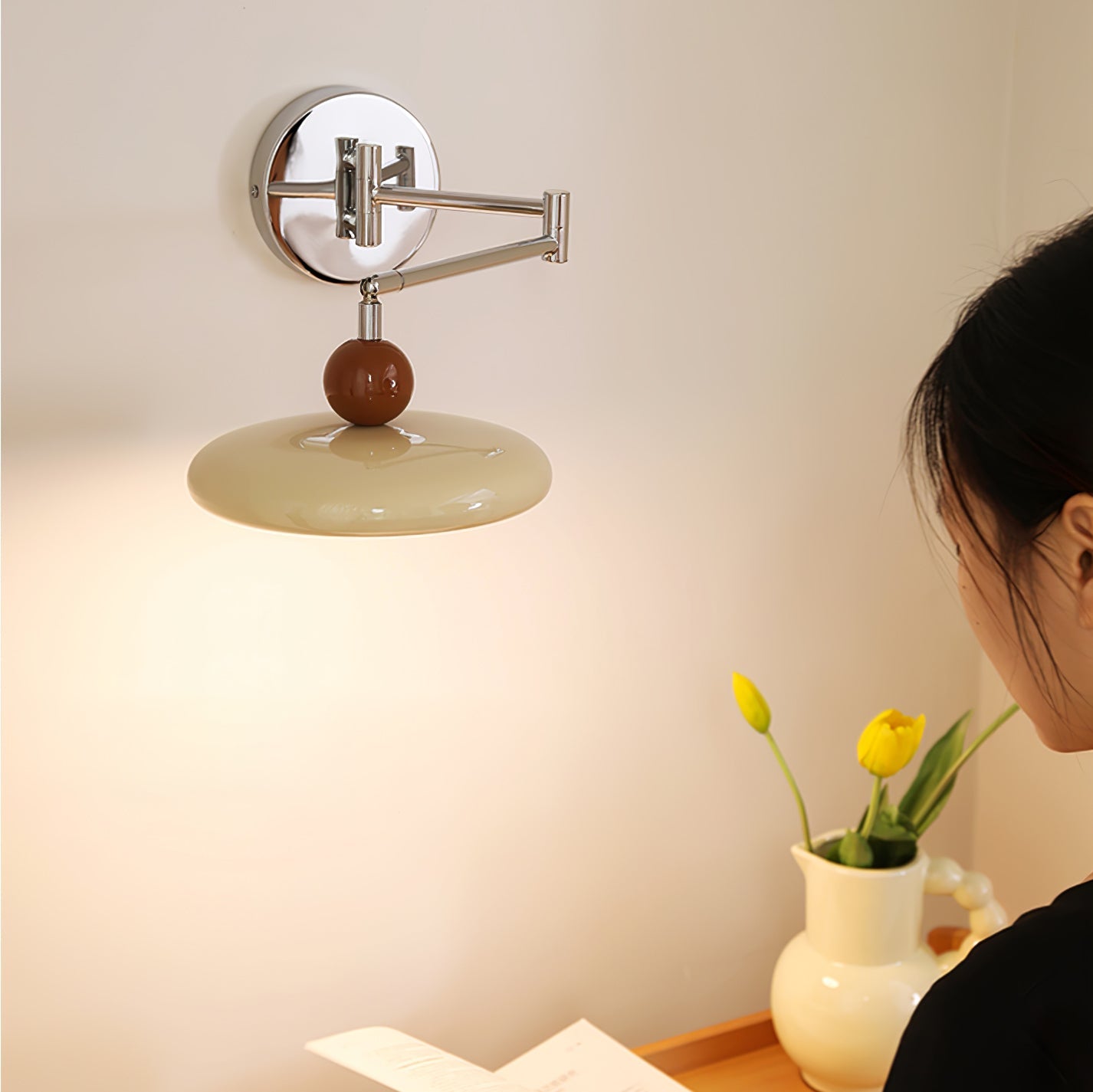 Lola Swing Arm Wall-mounted lamp Wall Lamp