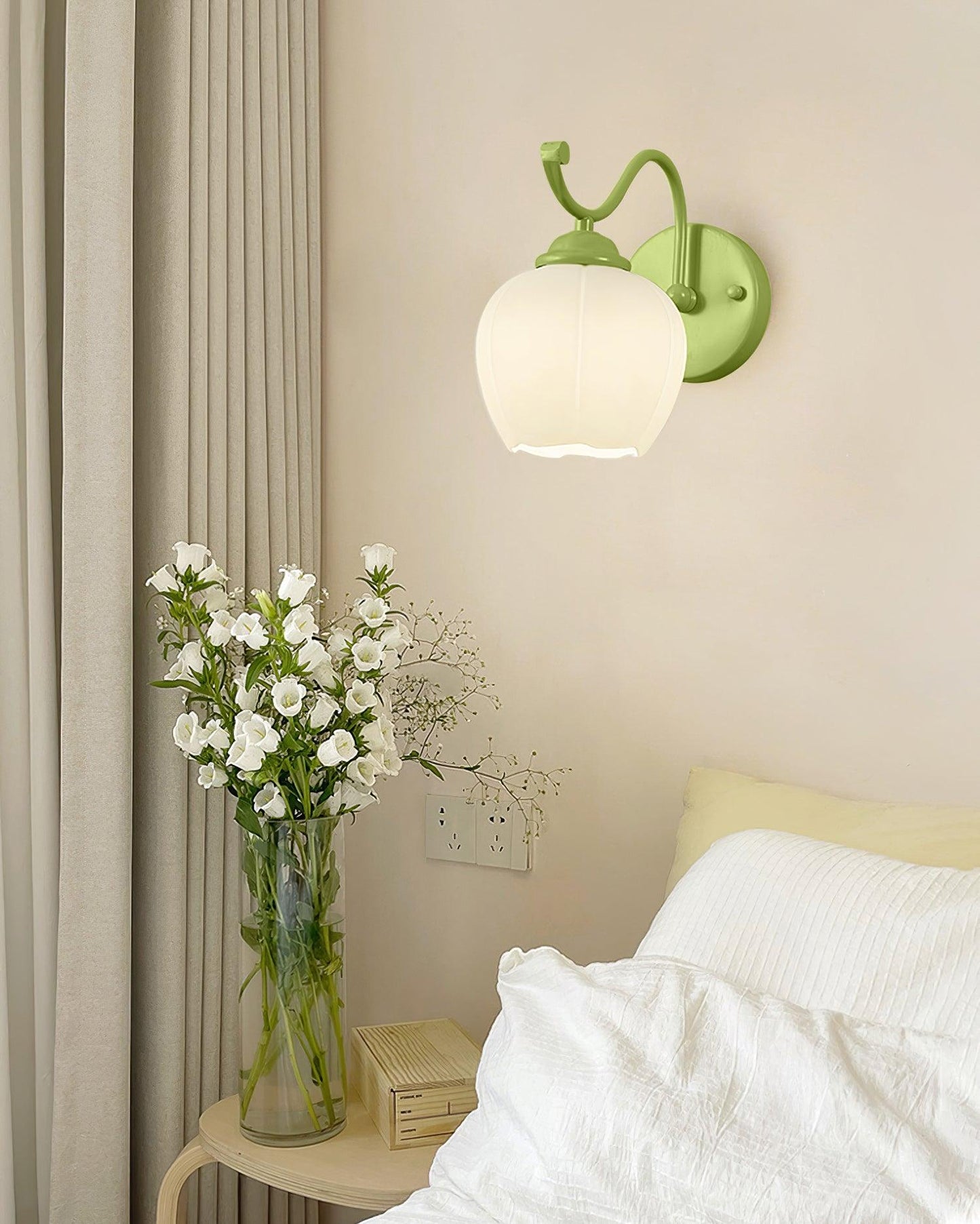 Lomance Lily Sconce Wall Lamp