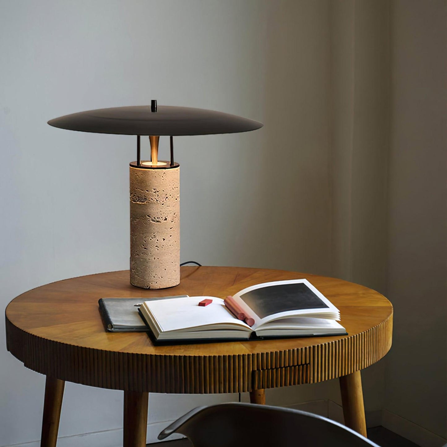 Luna Bedside lamp Table Lamp