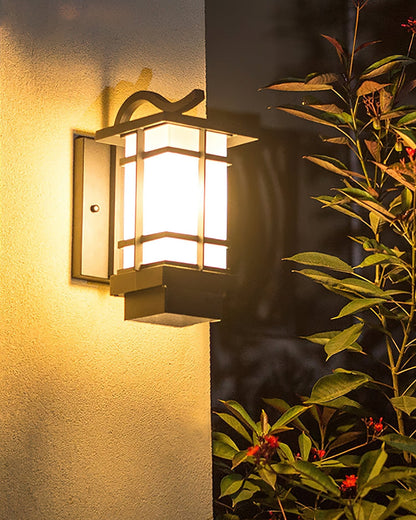 Madison Lantern Outdoor Wall light fixture Wall Lamp