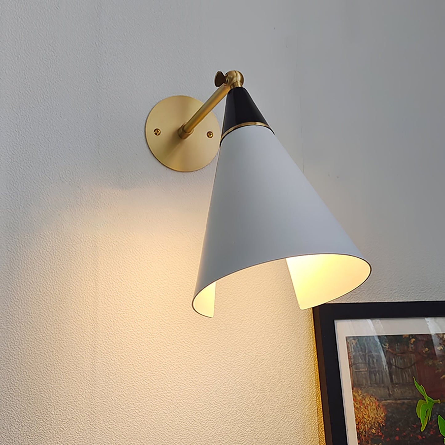 Petite Magari Sconce Wall Lamp