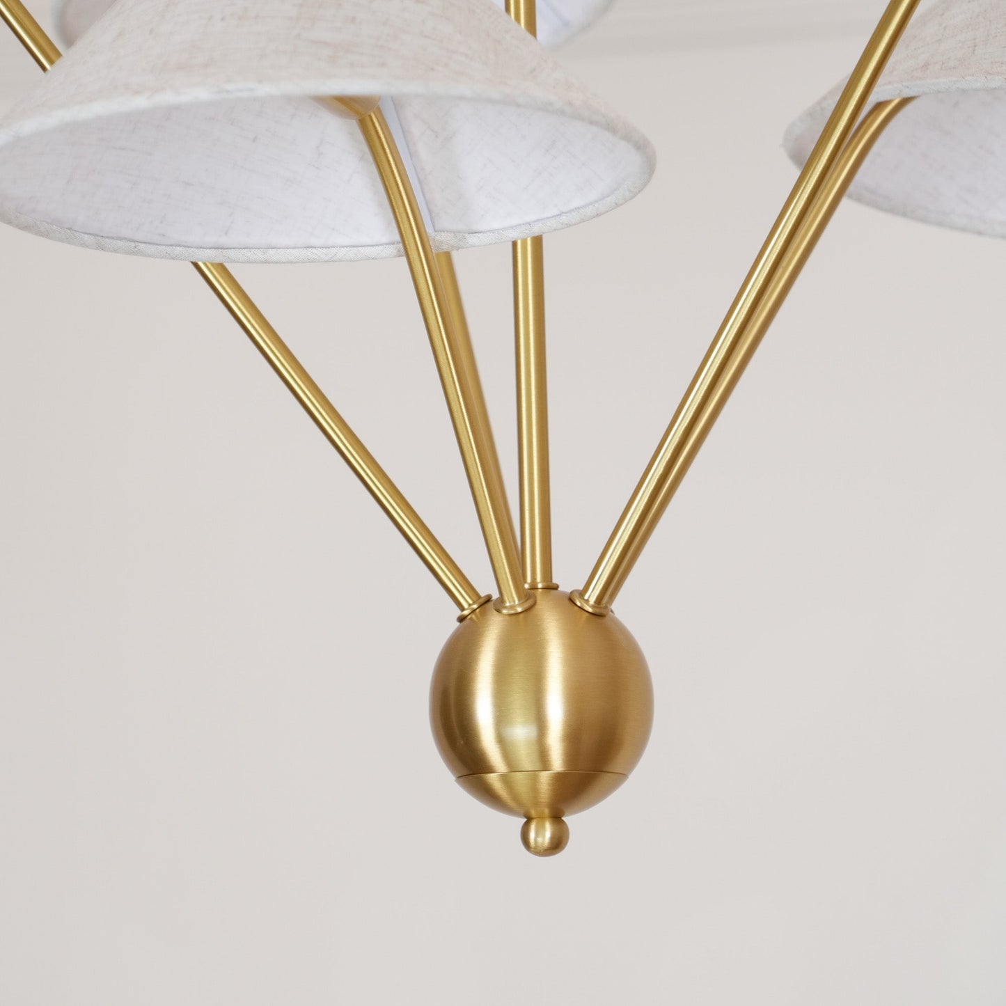 Mantis Ceiling fixture Chandelier