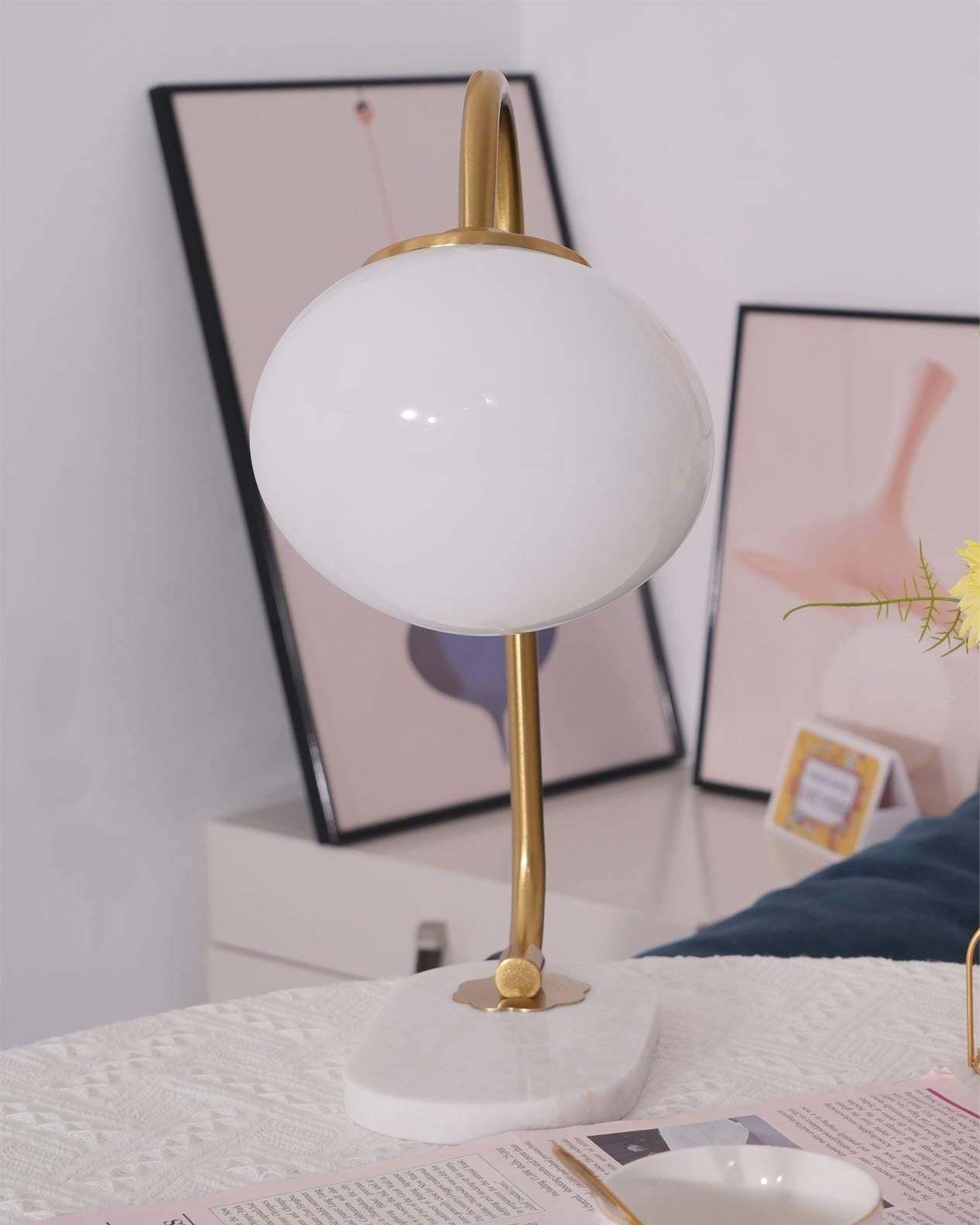 Marshmallow Task lamp Table Lamp