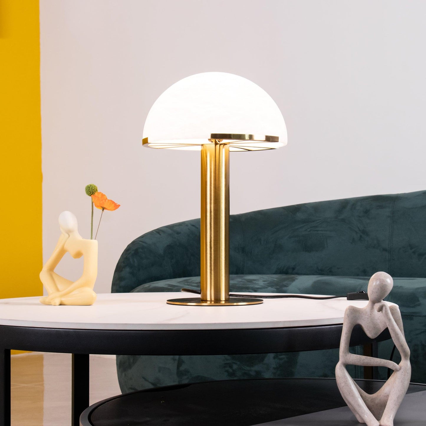 Elegance Alabaster Nightstand lamp Table Lamp