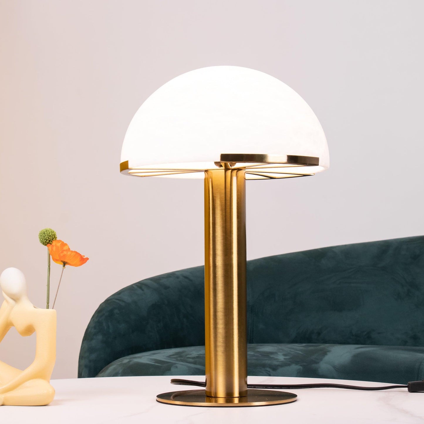 Elegance Alabaster Nightstand lamp Table Lamp